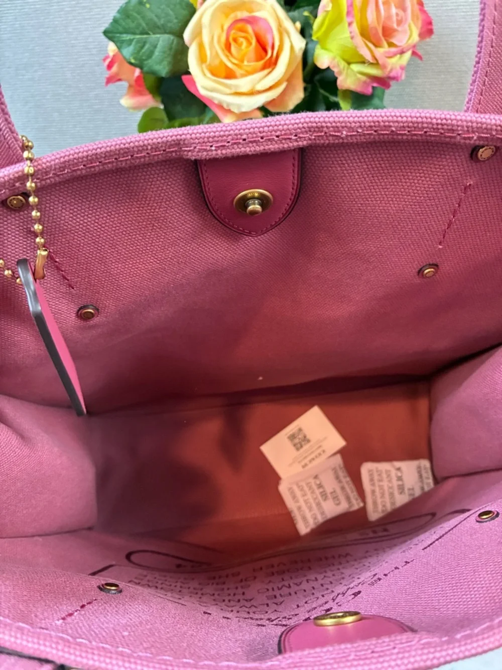 Coach Coffee Shop Lil Miss Jo Rouge Pink Canvas Tote Bag - NWT HTF Novelty - Picture 5 of 6